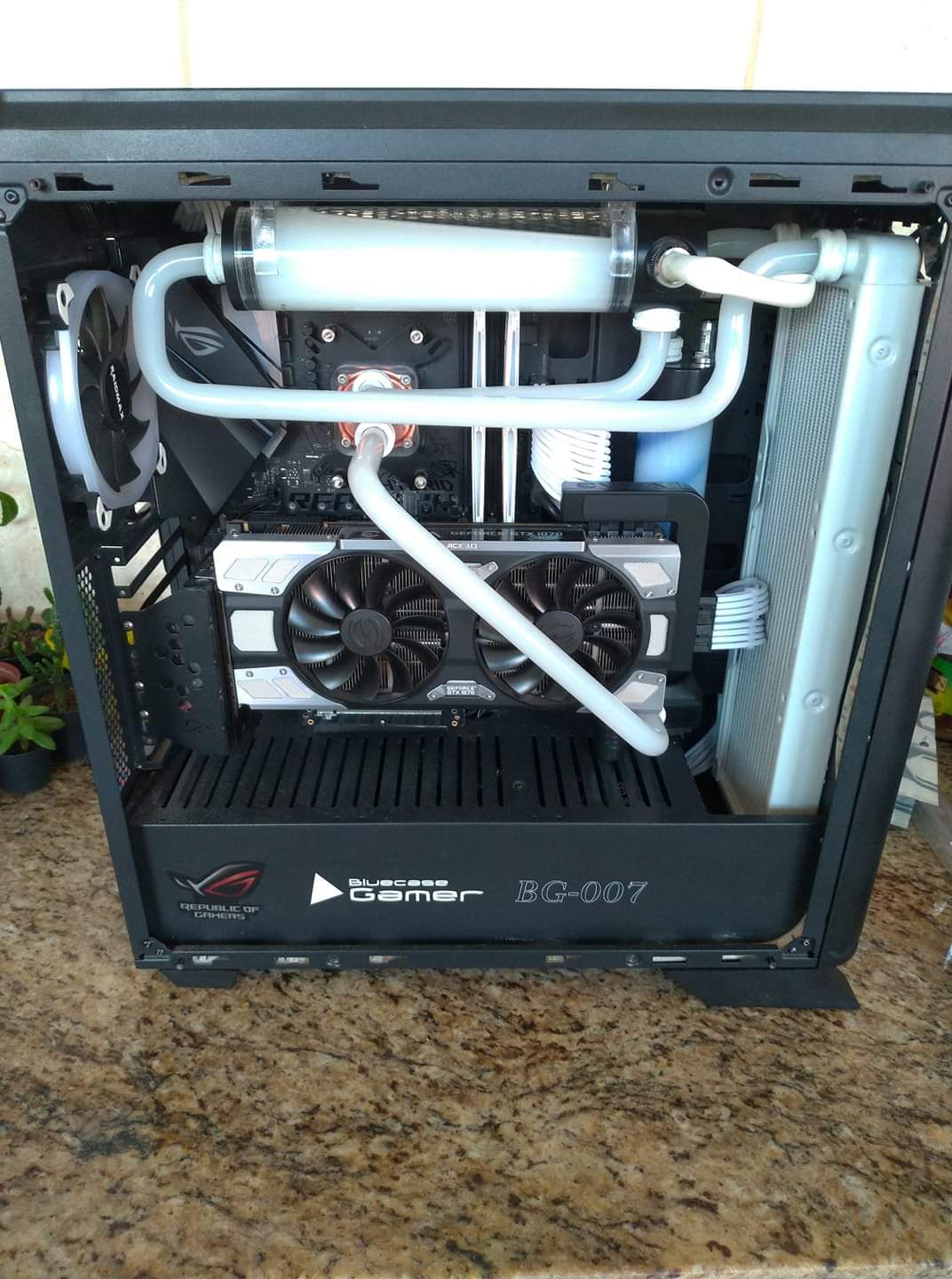 Suporte de VGA/Placa de Vídeo Vertical Universal / Modelo padrão - Imagem 6